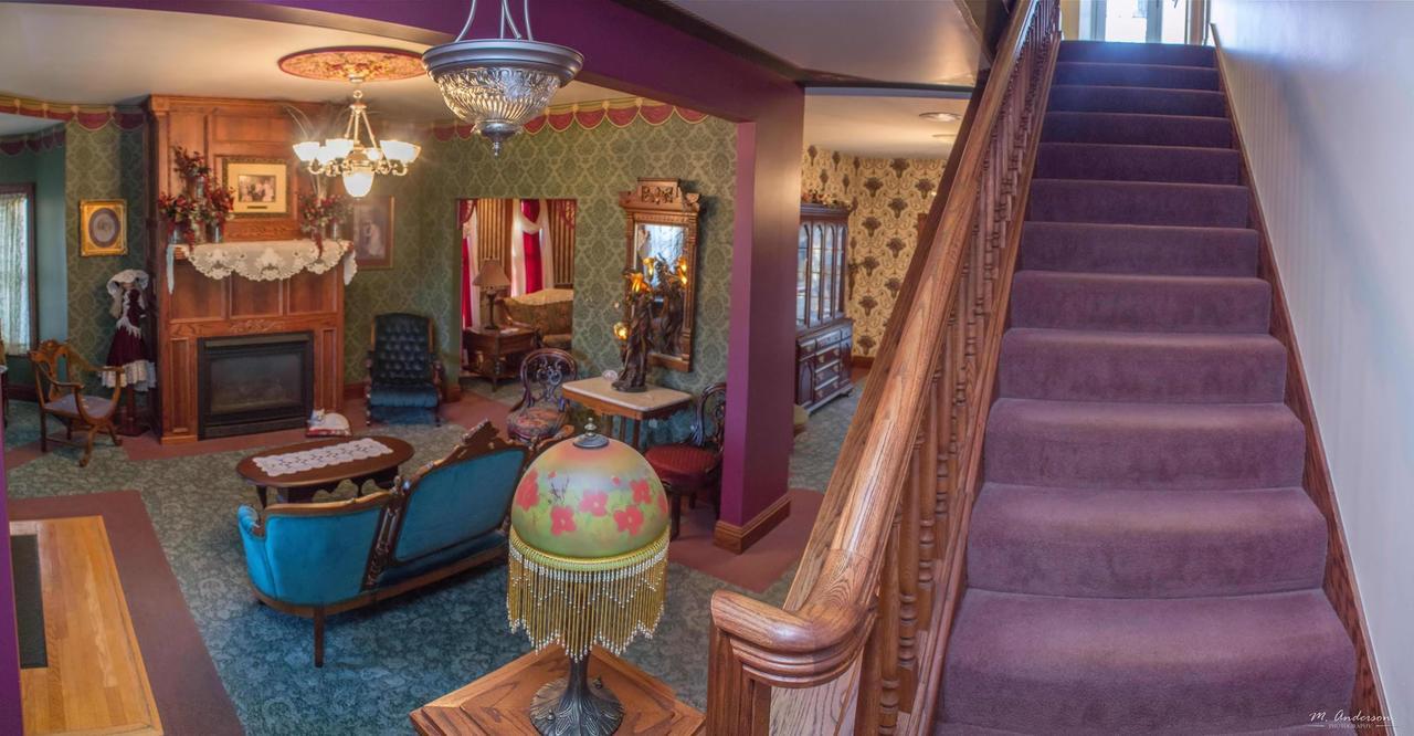 Rosberg House Bed & Breakfast Lindsborg ภายนอก รูปภาพ