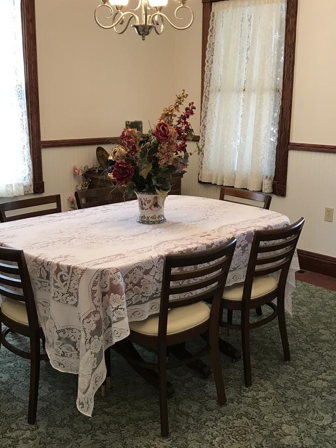 Rosberg House Bed & Breakfast Lindsborg ภายนอก รูปภาพ