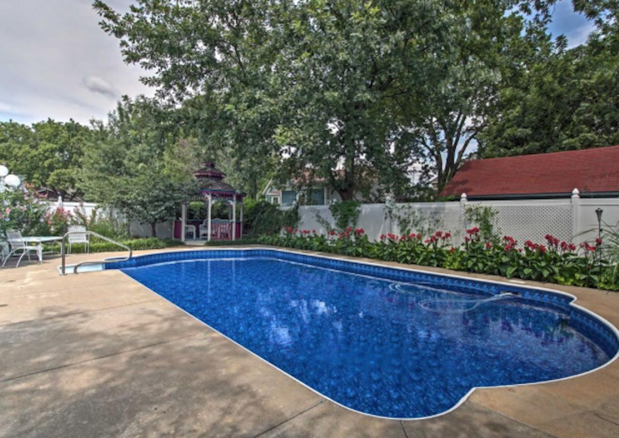 Rosberg House Bed & Breakfast Lindsborg ภายนอก รูปภาพ