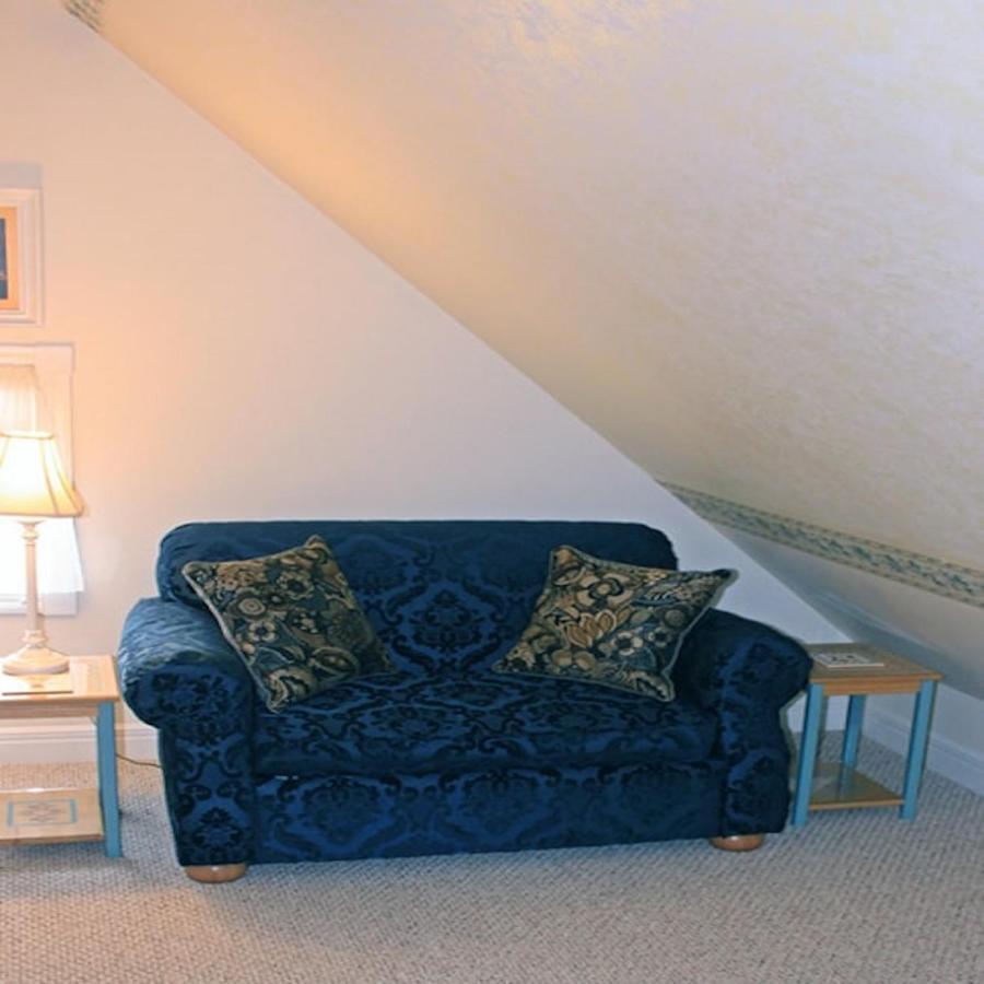Rosberg House Bed & Breakfast Lindsborg ภายนอก รูปภาพ